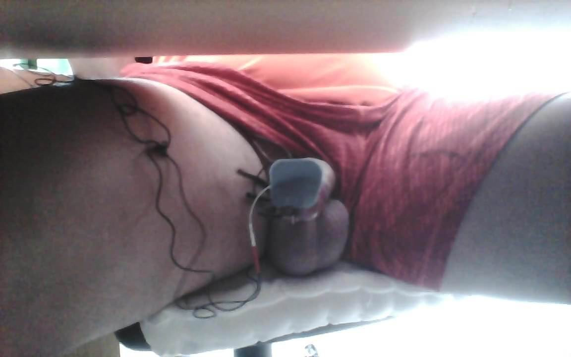 Electro cumshot huge cum