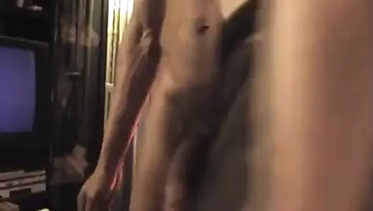 Schlafzimmerspaß mit zwei verschiedenen schwänzen