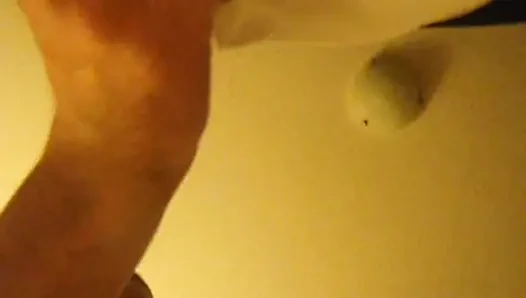 Cewek sange ini lagi asik dientot gaya doggy sambil pakai baju hitam seksi