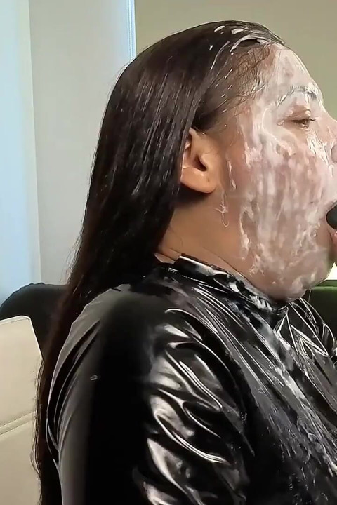 Deep Throat'ta Kirli Oyun Yakın Çekim