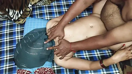 Calling the neighbors, put oil in the pussy and got the water out of the pussy and fucked it a lot.