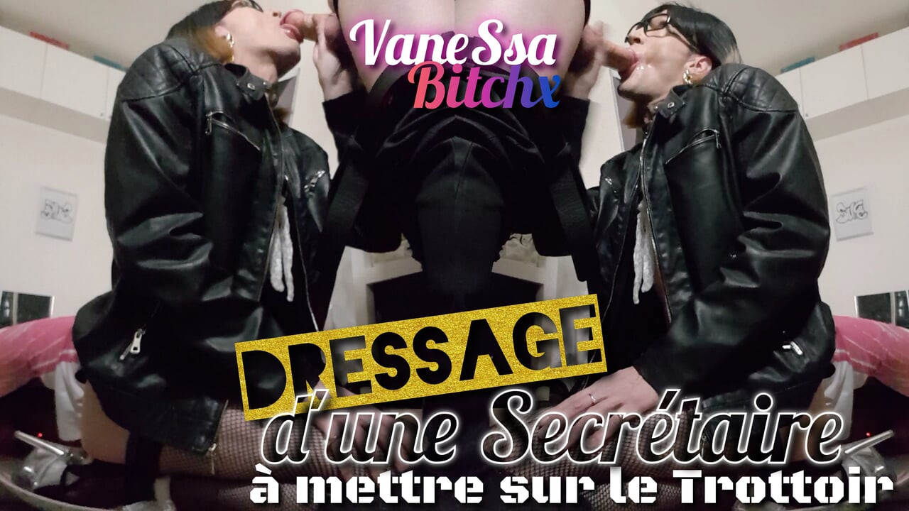 Dressing a Secretary to Put on the Sidewalk