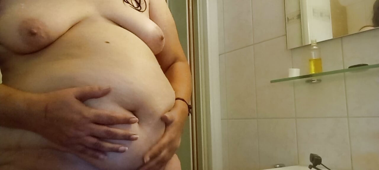 Miksi tämä vatsa ei päästä sinua menemään