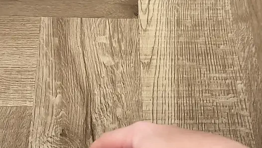 Saç fırçası derinlere bastırıldı