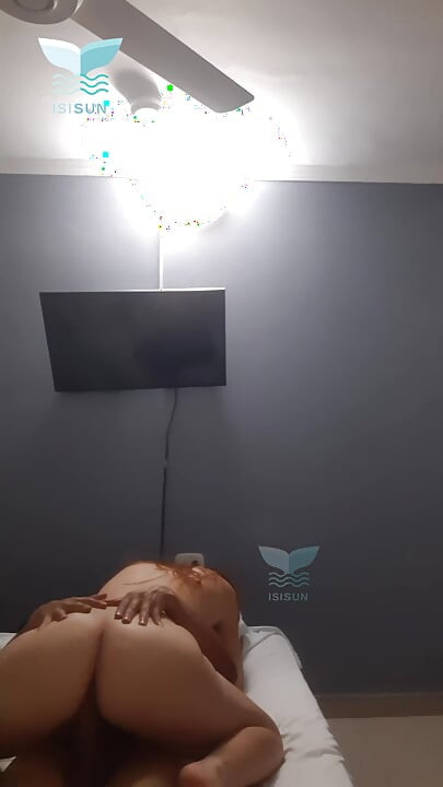While my husband was in the room, I went to the hotel bar and ended up having sex with a stranger. I recorded it to show him,HOT