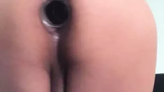 göt deliğimde cam şişe