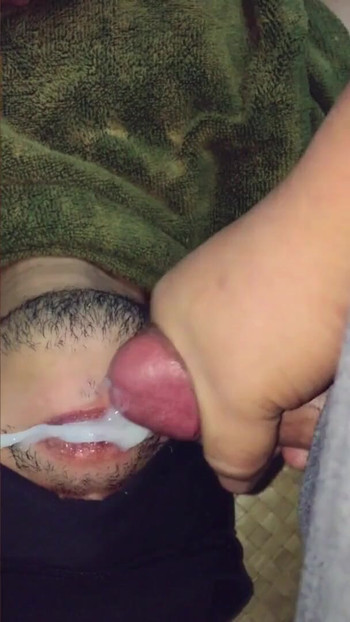 Must-share moment from "Cums right in my throat!"