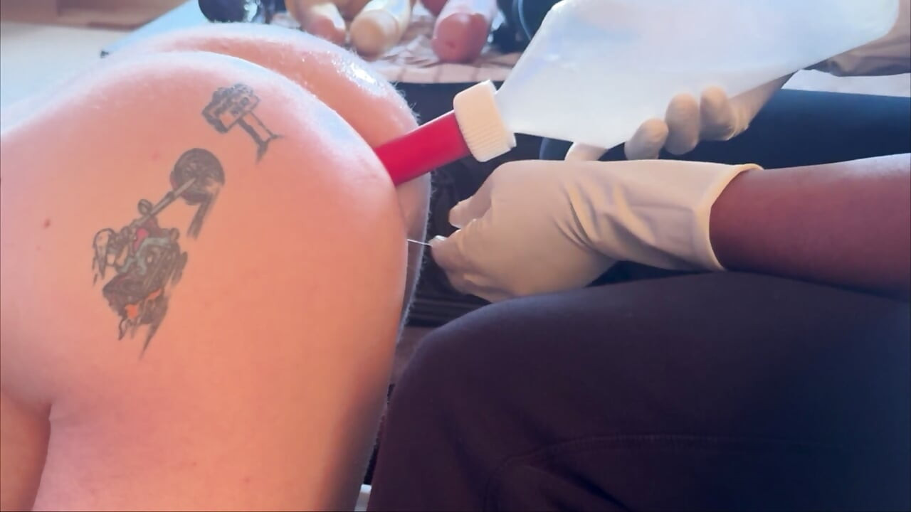 Doloroso alongamento anal