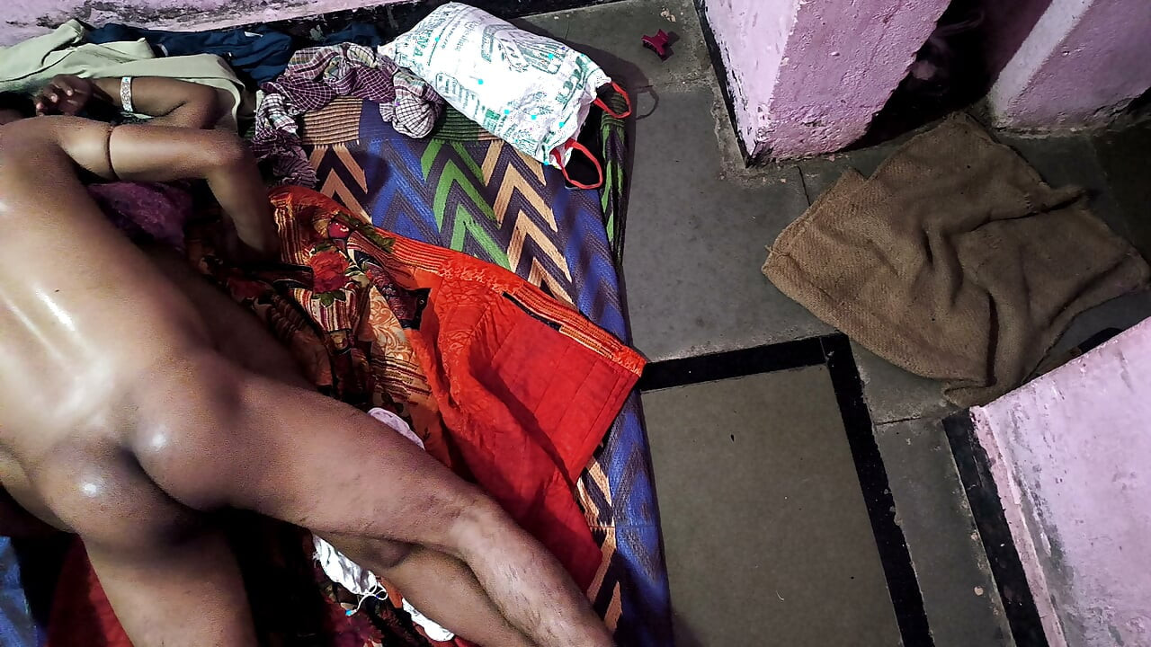 Sexo hardcore bruto com a namorada indiana