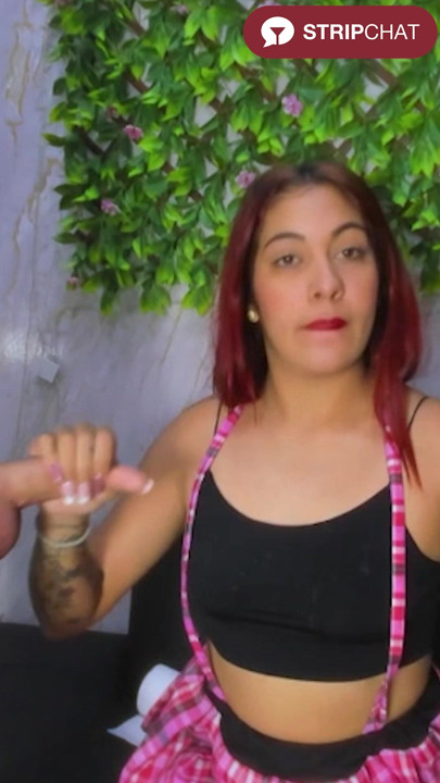 핫한 쓰리섬 MMF 무릎 꿇고 자지를 얼싸 사정 웹캠 세션 - _Hot_Games