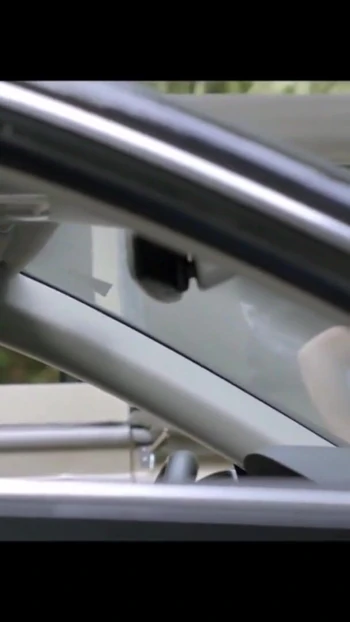 Must-see moment from "Mainstream quickies?"