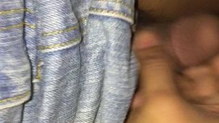 Китайская мастурбация, джинсовая юбка и трусики