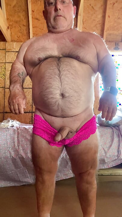 Pertunjukan kontol dan celana dalam mark fletcher