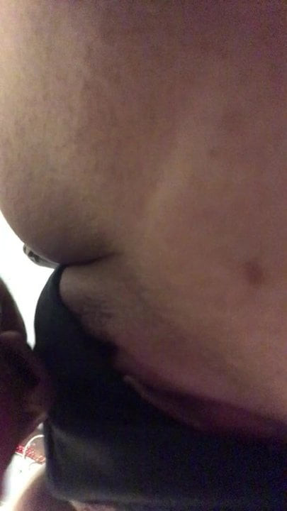 Licking pawg pussy