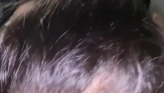 Он заставил меня сосать ему задницу, чтобы позволить мне ходить в спортзал вот так