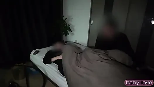 Çarpıcı figür sessiz bir kış günü yavaşça özel bir geceye geçerken kafaları her yere dönüştürüyor 2.