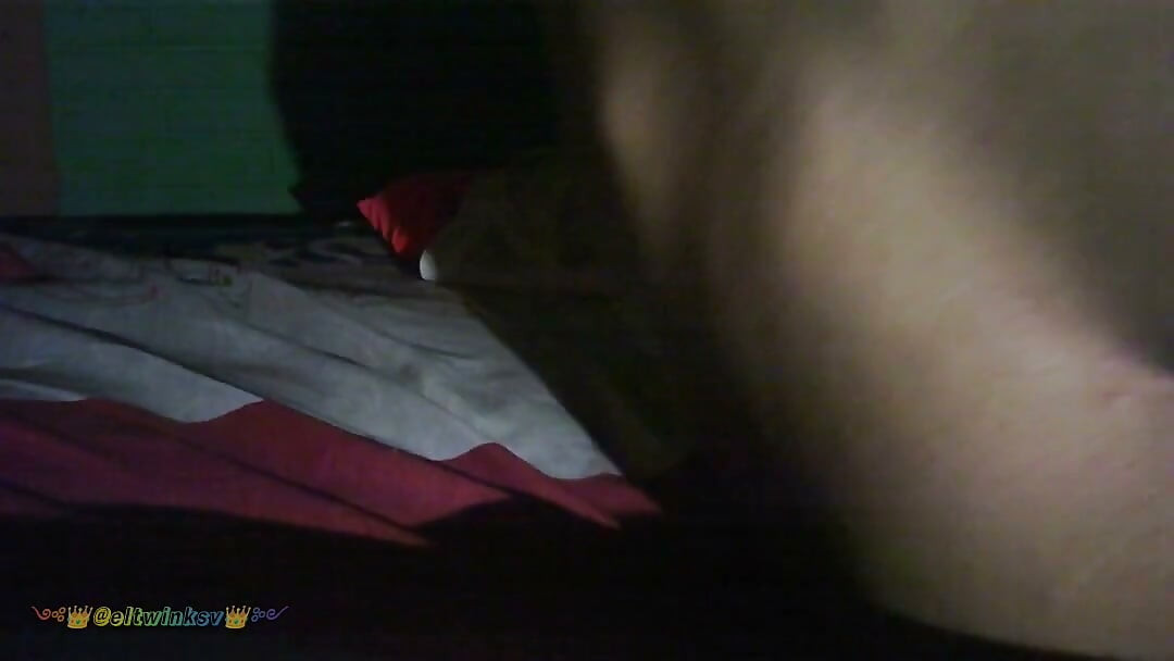Latin whore breaks his ass
