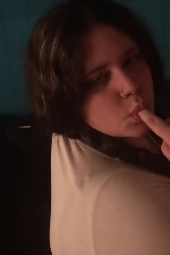 Nylon slut wants to be fucked