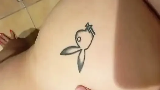 Ayaklarımı tutuyorlar.. Çok büyük bir şey.