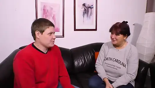 Üvey annemi sikiyorum!