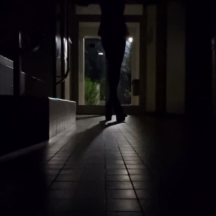 [•rec]1 La Cage D'escalier. Rez De Chaussée, 1er.. Vsbx Paris⁹¹
