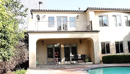 Ibu tiri mengira dia sendirian - semuanya ternyata berbeda - hot