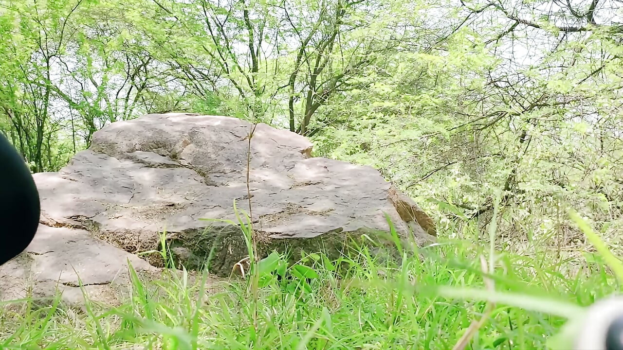 Desi Girl Full Naked Fucked in Jungle - Outdoor Sex