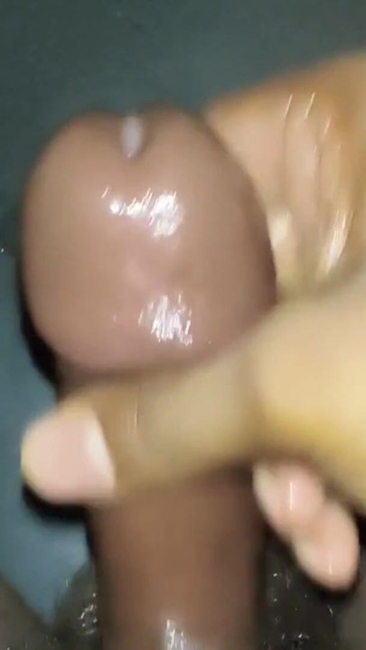 Masturbar-se enquanto pensa em Ayesha Luba, minha amiga | Clipe 1