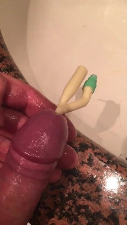 Inserting catheter