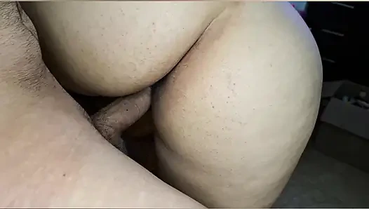 Pantat saudara tiri saya fenomenal