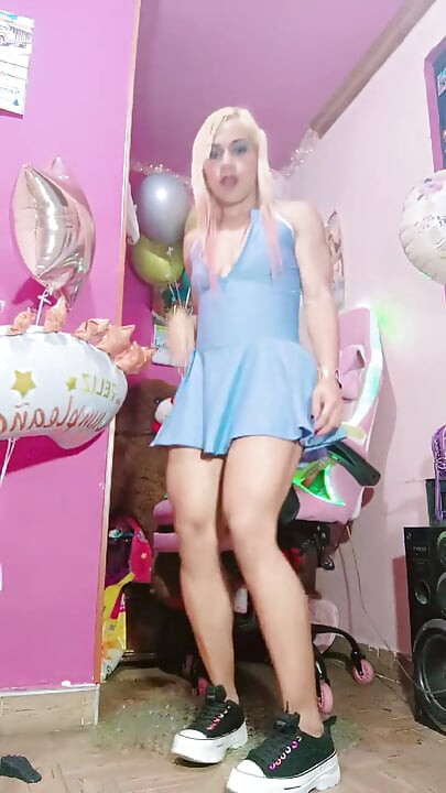 Happy Birthday Cute and Beautiful Some Naugthy Squirting Confety, and Drinkisss Ilove Make My Pussy Nude in Ur Eyes Daddy Loveee