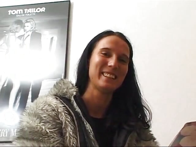 Raven hair stepmom in her first audition