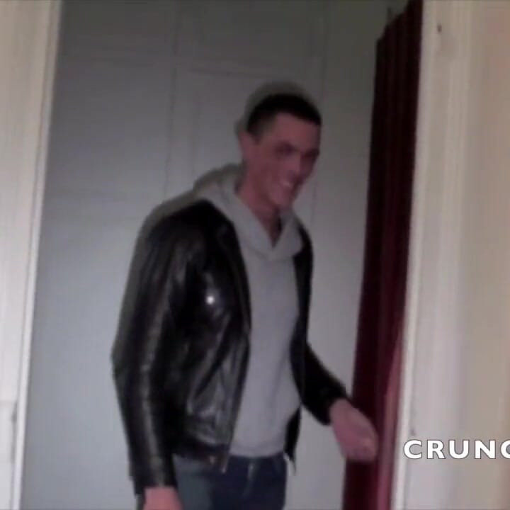 Lorenzo porno film çekimi için Greg Centuri tarafından sikiliyor