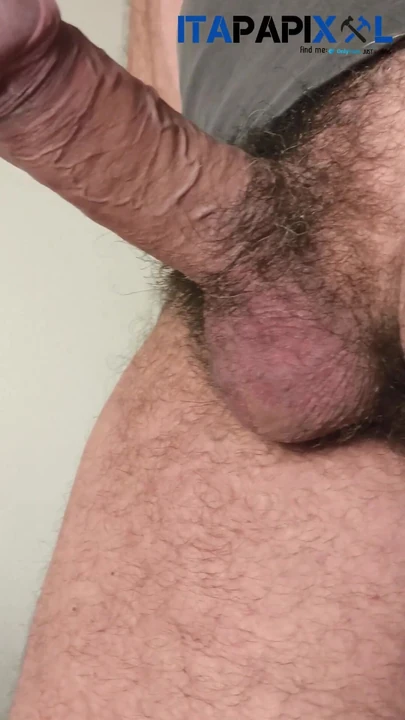 Just a close look at my big mature uncut Italian cock, what you wanna do?