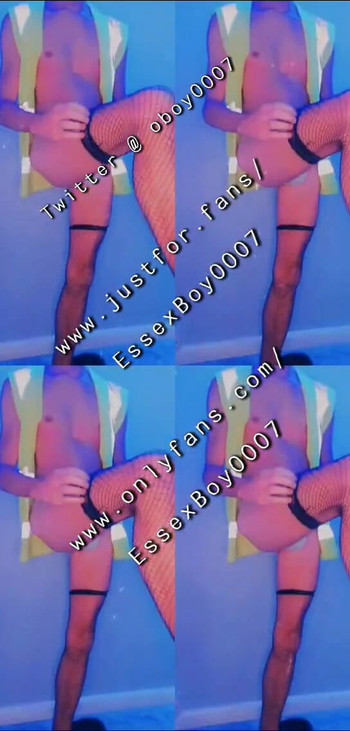 Twink Building traid