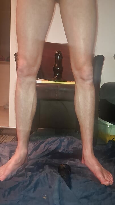 Yalnız gay twink anal dildo - aşırı işeme orgazmları