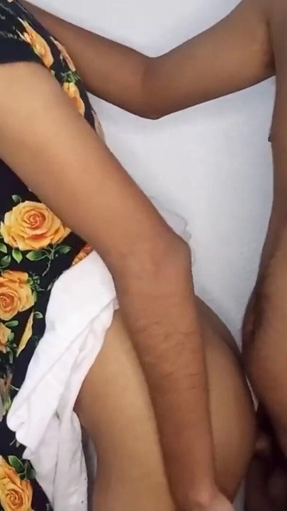 Sri Lankan very beautiful village girl fuck cum inside pussy | Clip 1
