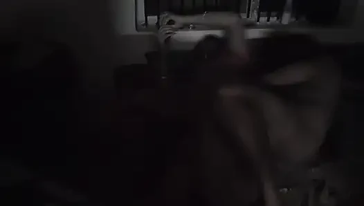 Seksi ateşli Hintli yenge büyük götten sert sikişiyor bölüm 1