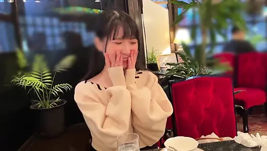 A118F03 A natural, innocent, small-animal-type girl with a lingering innocence! Meeting at a café and moving to a love hotel, starting with a toast and a sneaky filming sex scene!