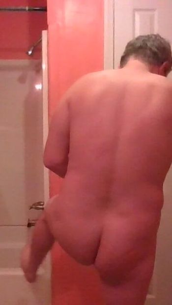 i was just slapping  my sweet ass ass a  bit today was feelin horny though for real