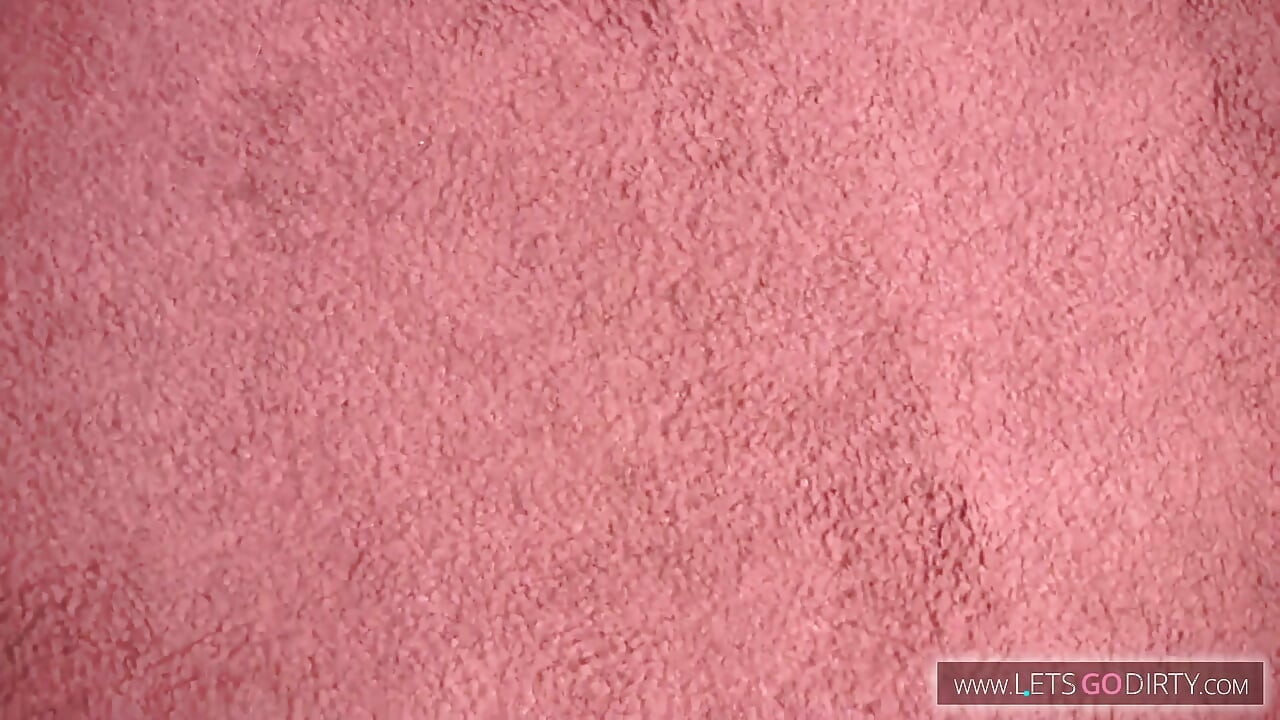 Wanna fuck this hairy pussy