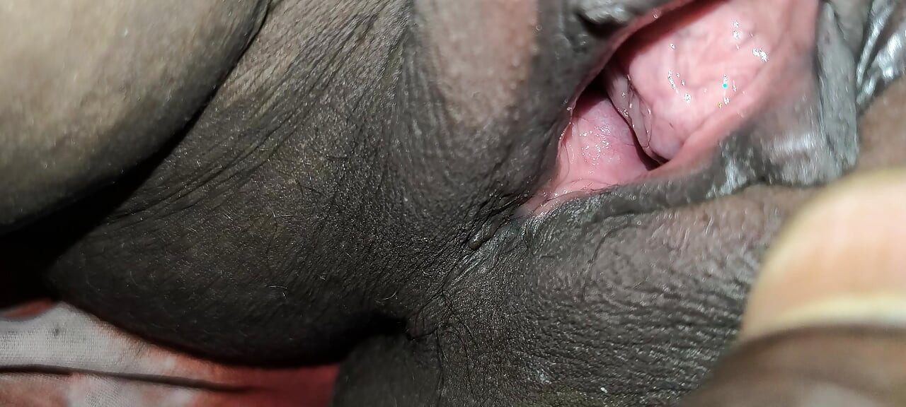 Desi bhabhi chudai 1