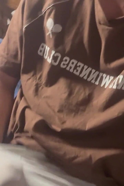 Jeg er så lækker, at min pik er markeret meget i mine boxershorts