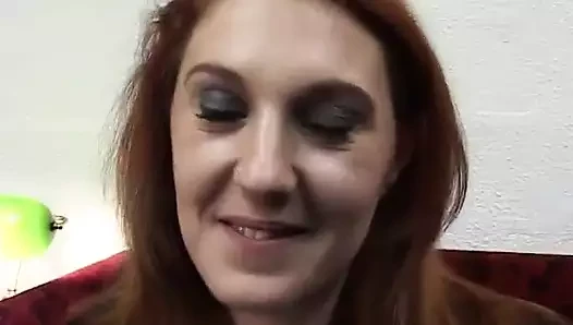 Carina pertama kali dengan pria lain