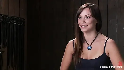 Kutsal ağzı açık deliği!! Rus anal kraliçe Alysa ile epik anal!!