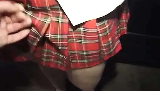 Fransız 21 yaşındaki sürtükler herkesi boşaltabilir