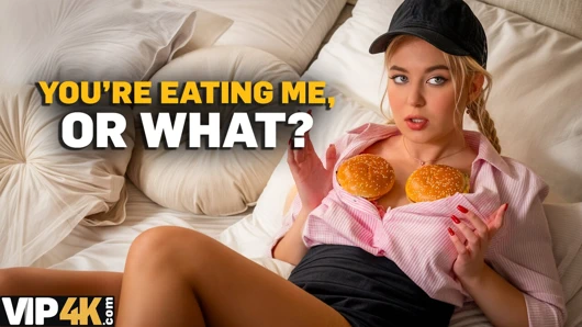 DEBT4K. Yemek siparişi verdiğini sandı ama amcık teslimatıydı