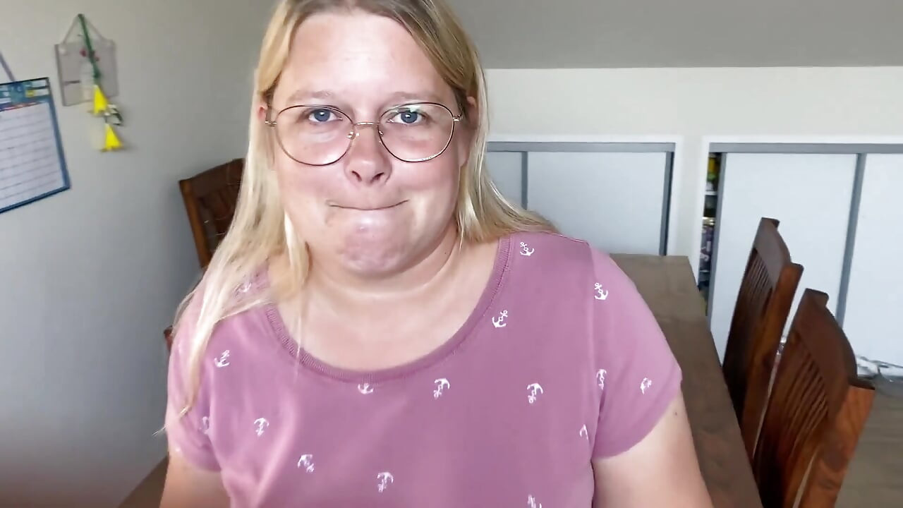 Ça baise sur la table