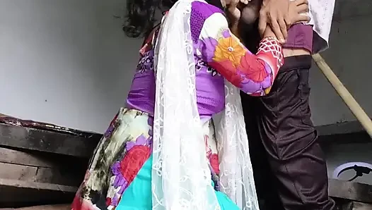 Desi muslim girl posay  titty fukking