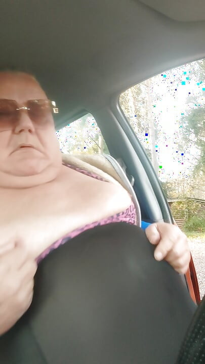 NUMERO DOS 巨乳特寫秀